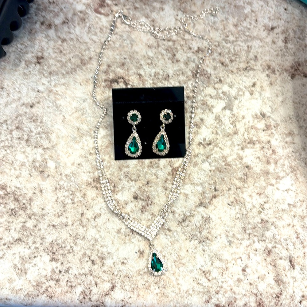 Jewelry set